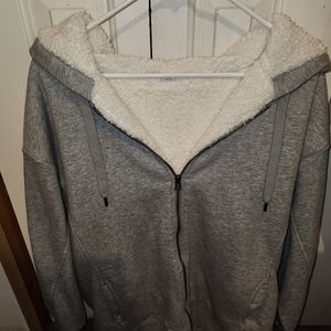 Women's Old Navy Oversized Gray Zip Up Sherpa Hoodie
